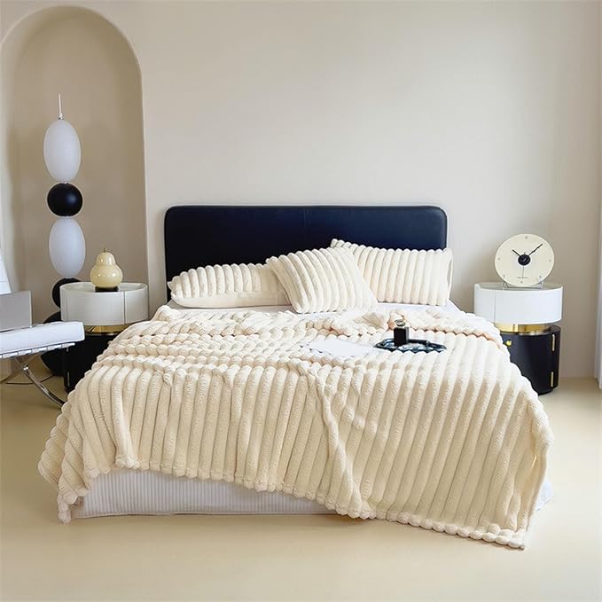 Luxurious Faux Rabbit Fur Throw Blanket + 2 Pillowcases